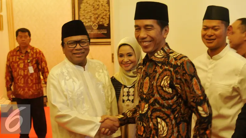 20160624-Jokowi Hadiri Buka Puasa Bersama di Rumah Oesman Sapta-Jakarta-Johan Tallo