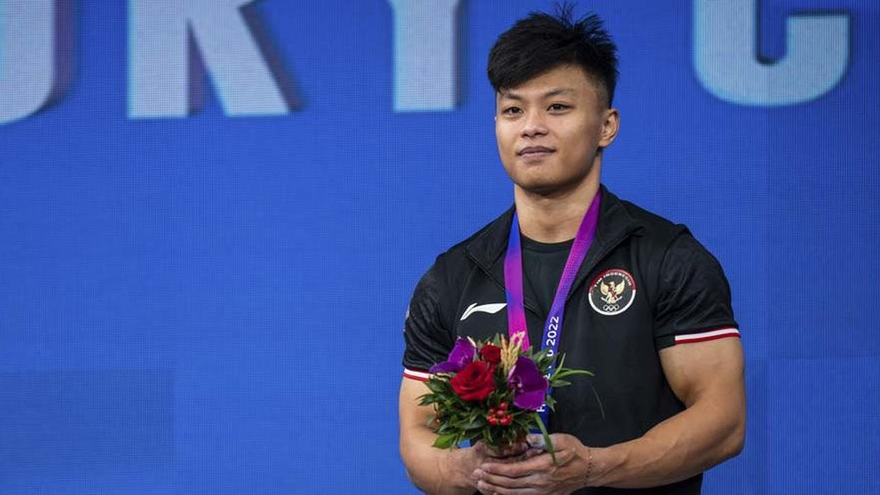 Rahmat Erwin Abdullah, Raih Medali Emas di Semua Kategori Angkat Besi pada Kejuaraan Asia 2025