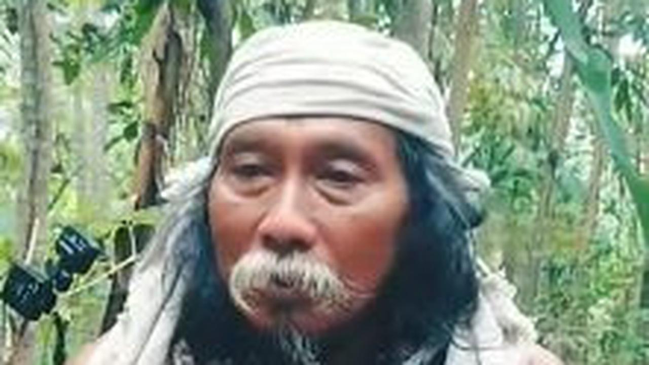 Mandi 3 Tahun Sekali