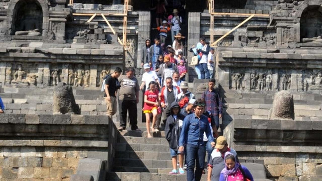 Hari ketiga Lebaran, Candi Borobudur banjir pengunjung