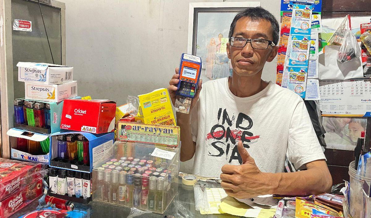Salurkan Pinjaman ke Puluhan Nasabah