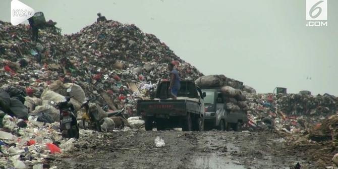 VIDEO: Wali Kota Bekasi Ancam Kurangi Volume Sampah dari DKI