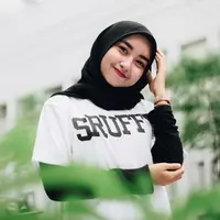 ilustrasi perempuan berhijab/Photo by Agung Raharja on Unsplash