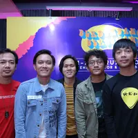 D'Masiv prescon Festival Musik Berdendang Bergoyang Festival (BBFest), di daerah Gunawarman, kawasan Senopati, Kebayoran Baru, Jakarta Selatan, Kamis (9/1/2020). (Daniel Kampua/Fimela.com)