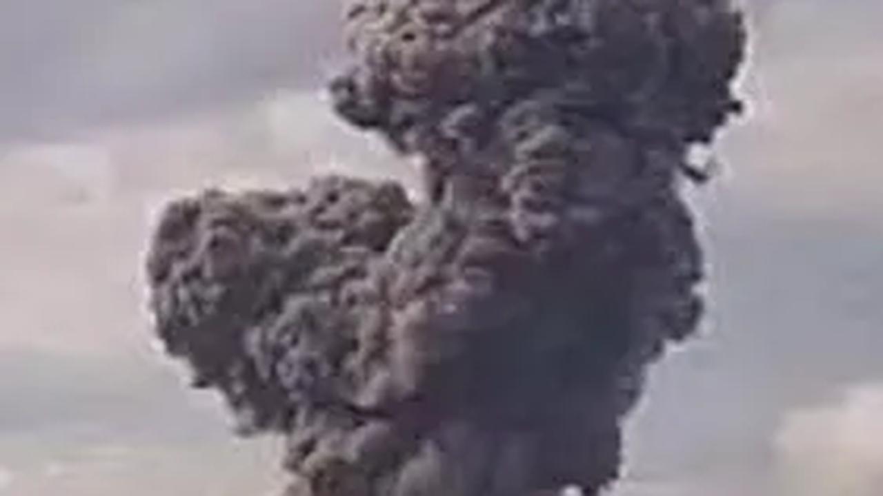 Letusannya Diketahui Orang Belanda, Ini Fakta Menarik Gunung Krakatau yang Kembali Erupsi