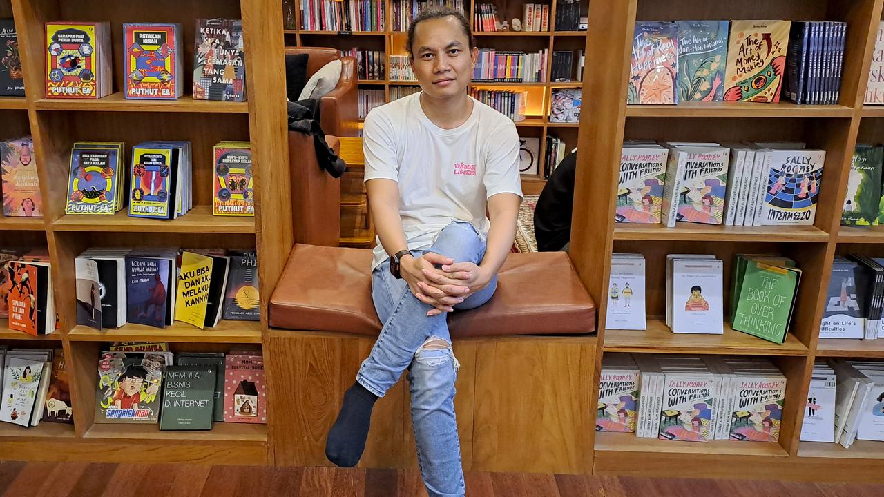 Hari Buku: Padukan Buku dan Kopi, Shira Coffee Jadi Surga Kecil Penggemar Literasi di Utara Yogyakarta