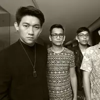 Saat ditemui di SCTV Tower, Senayan (28/7/2015), Group band yang beranggotakan 4 personel ini mengaku bekerja sama dengan musik produser lain. (Galih W. Satria/bintang.com)