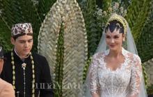 8 Potret Ganteng Kiano dan Kenzo Anak Paula Verhoeven Hadir di Akad Nikah Luna-Maxime, Kompak Pakai Jas Kembar dengan Baim Wong