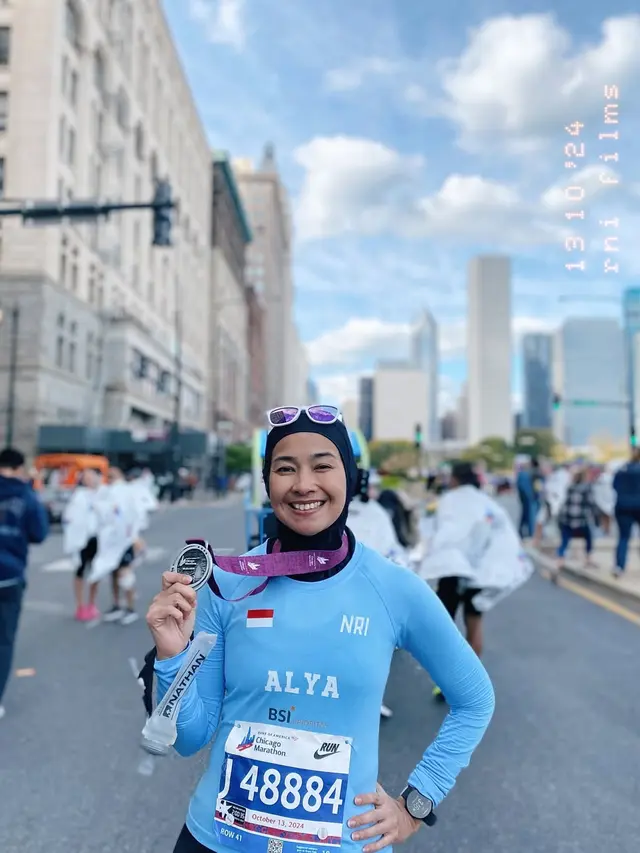 Model Hijab Olahraga ala Artis