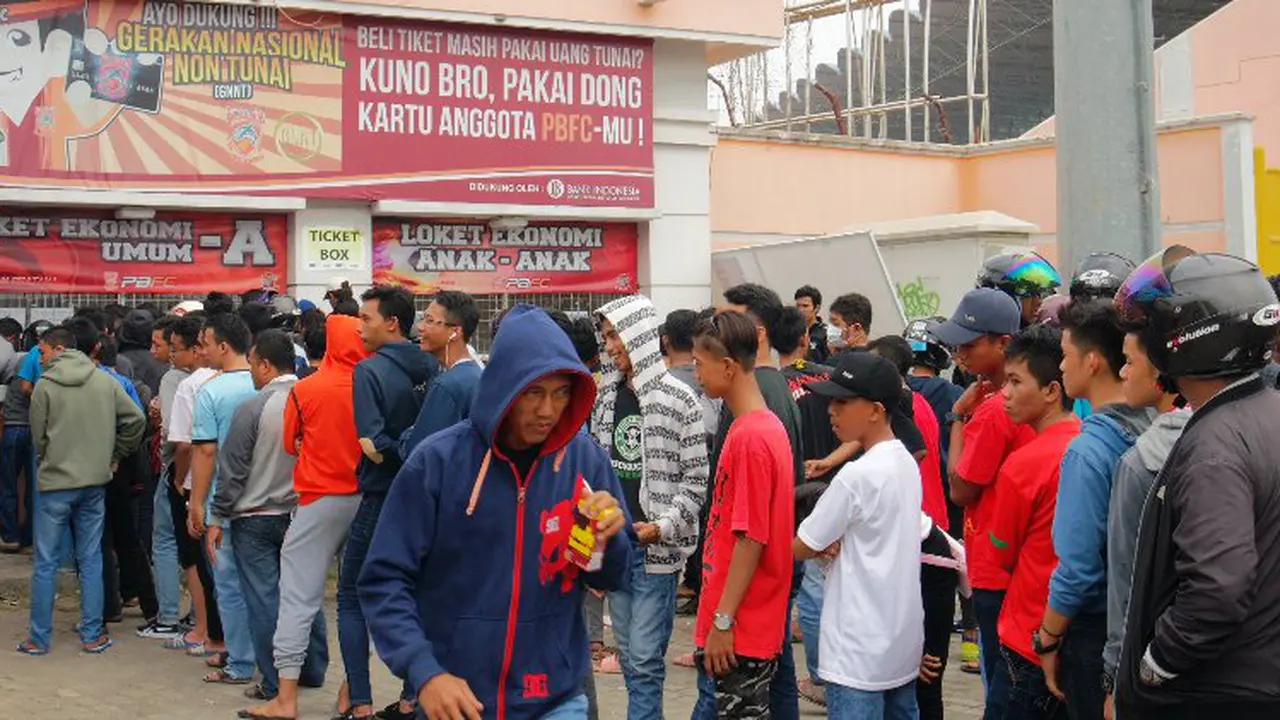 Suporter sepak bola