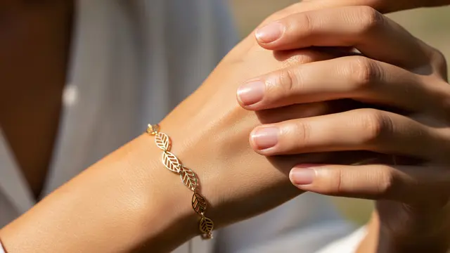 Model Gelang Emas Daun Terbaru/Gemini AI