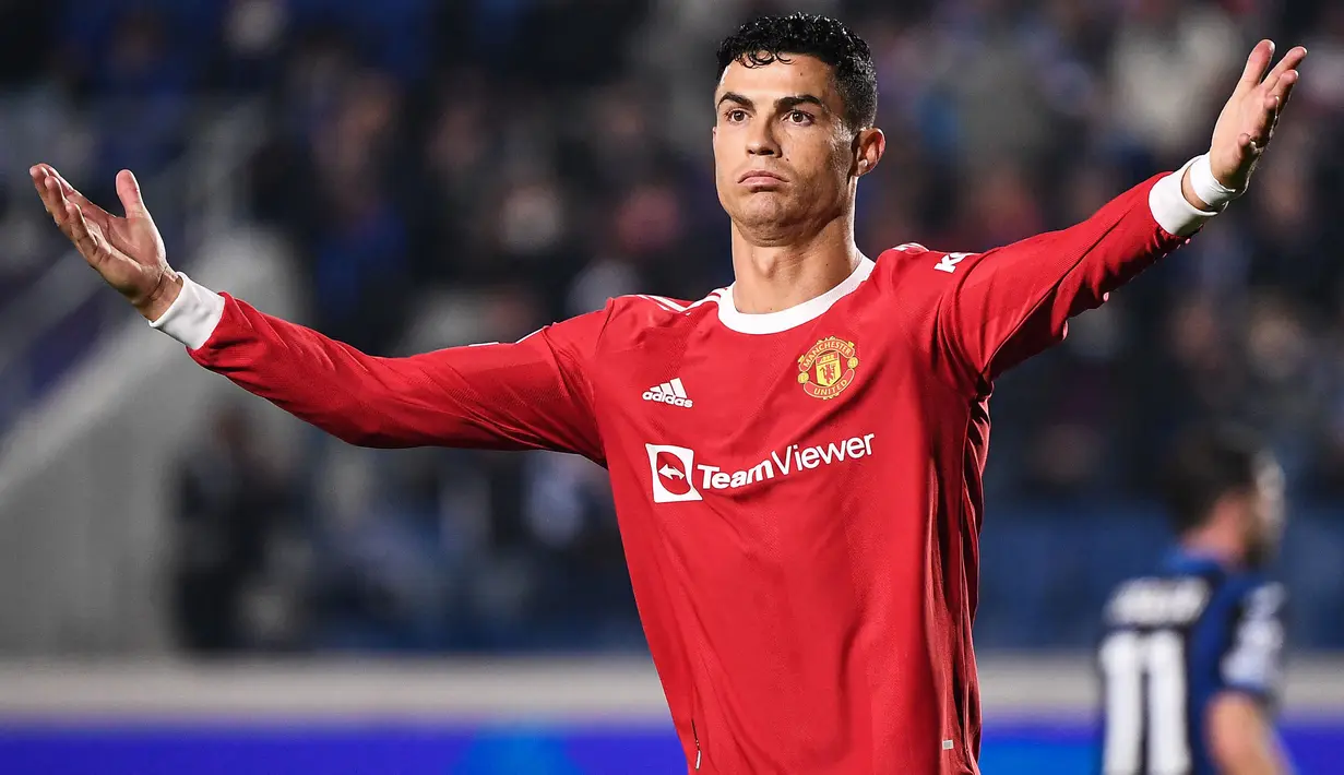 Sejak kembalinya ke Manchester United, Cristiano Ronaldo tercatat telah mencetak 4 gol dalam 8 penampilannya di Liga Inggris. Hal tersebut ternyata belum cukup untuk membuat dirinya masuk ke dalam daftar pemain berusia tua tersubur di Liga Domestik. (AFP/Marco Bertorello)