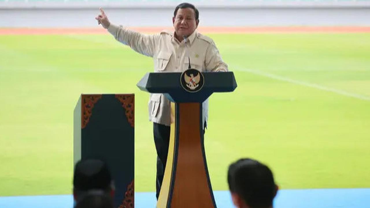 Prabowo Mendadak Dicegat Pemain Timnas Menantu Mendiang Ulama Terkenal, Ternyata Minta Ini