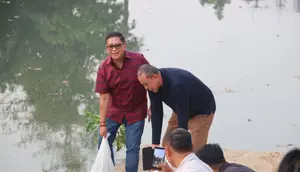 Sekjen PDIP Ungkap Pesan di Balik Tradisi Tebar Bibit Ikan