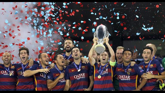 Barcelona menangi Piala Super Eropa dengan skor besar 5-4 atas Sevilla di Stadion Boris Paichadze, Georgia, Selasa (11/8/2015).