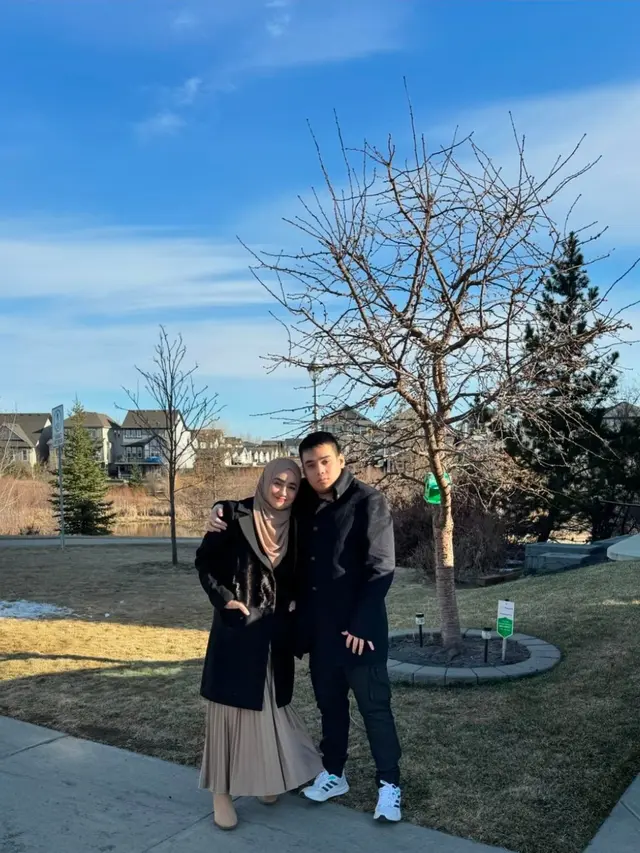 Cindy Fatikasari di Kanada