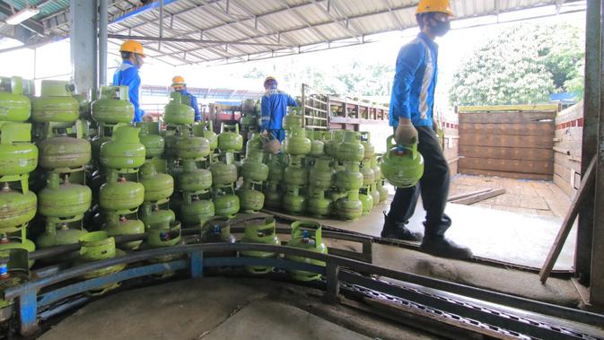 PT Pertamina melalui Marketing Operation Region VI menambah pasokan LPG 3 Kg di provinsi Kalimantan Barat  Dok Pertamina