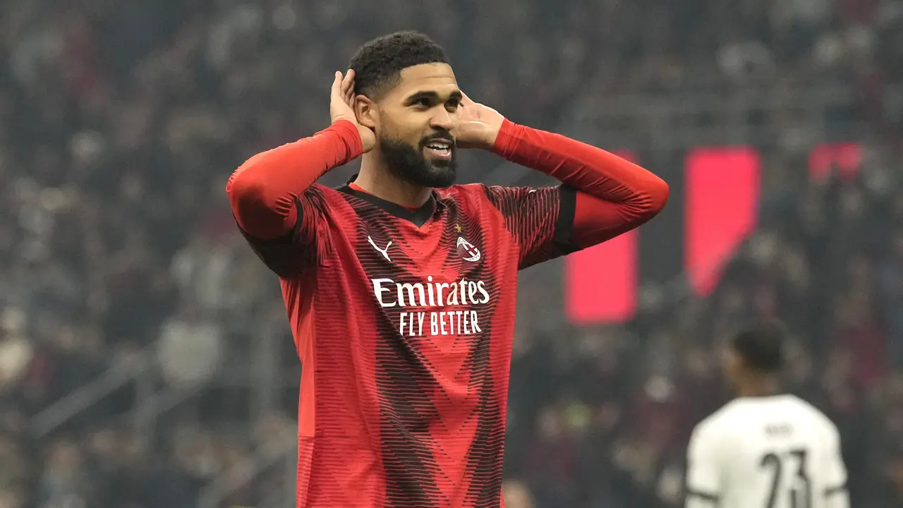 Foto: Melihat Aksi Memukau Ruben Loftus-Cheek saat Bawa AC Milan Bungkam Rennes di Liga Europa