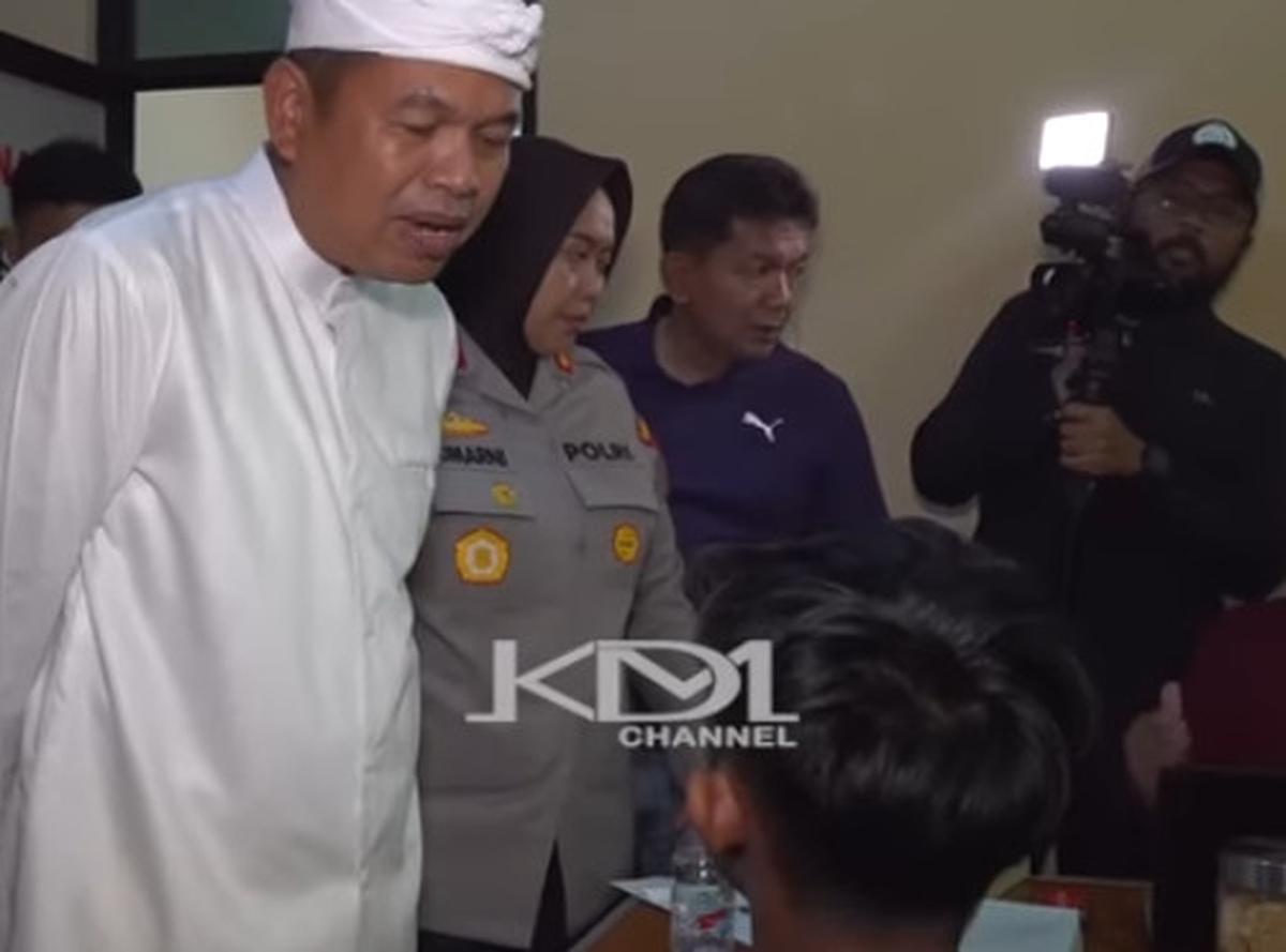Geng Motor di Cirebon Terciduk, Dedi Mulyadi Gercep Sambangi Kantor Polisi