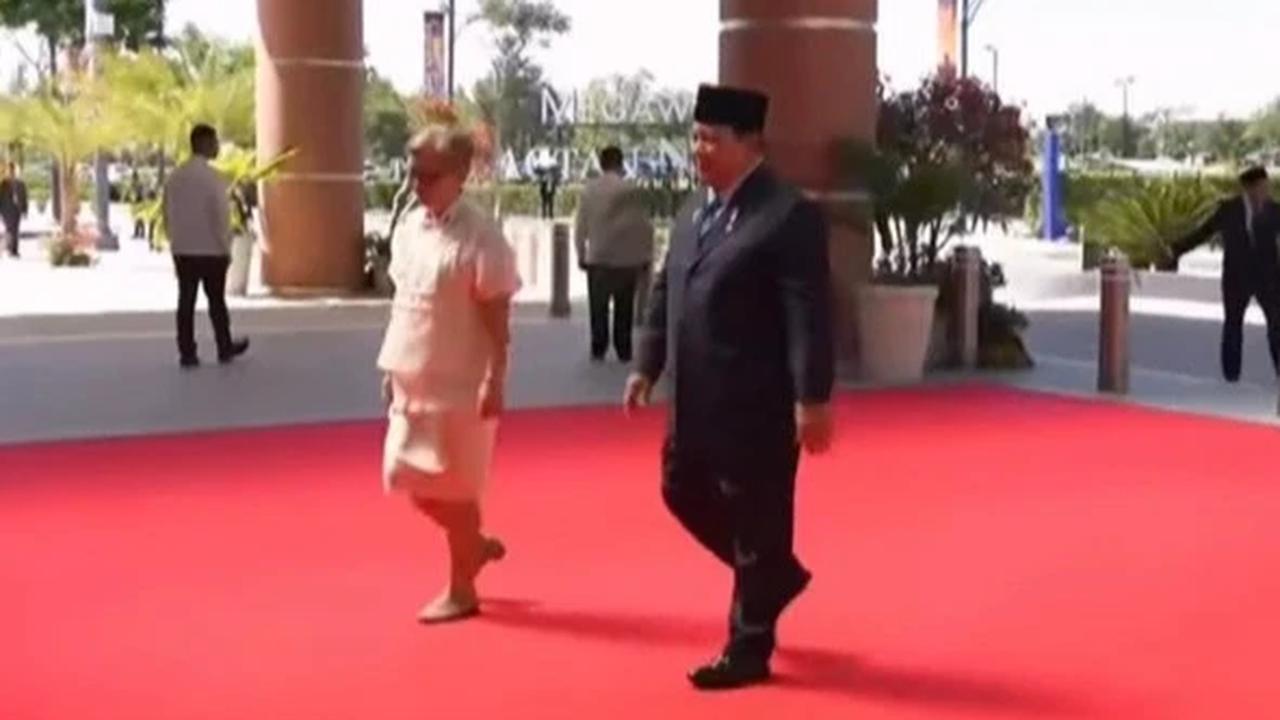 Prabowo Naik Maung Putih ke KTT ASEAN