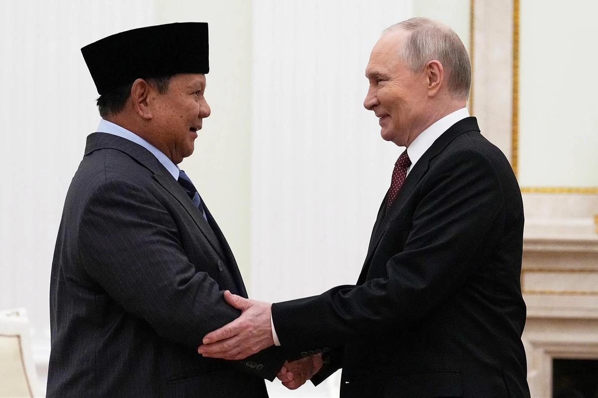 FOTO: Sambut Prabowo di Moskow Putin Sampaikan Simpati Bencana Alam Sumatera