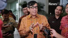 Nama Menteri Hukum dan HAM Yasonna Laoly disebut dalam sidang dakwaan proyek Kartu Tanda Penduduk Elektronik atau E-KTP. Yasonna saat itu penganggaran proyek duduk sebagai anggota Komisi II DPR RI.