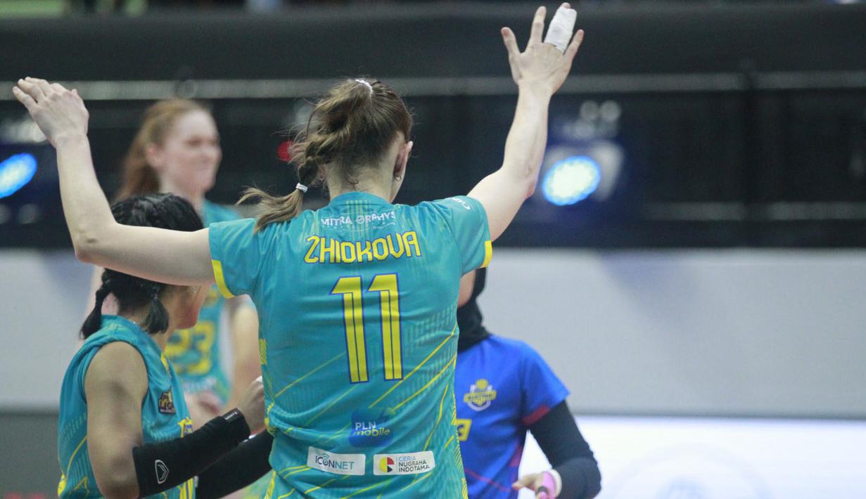 <p>Selebrasi para pemain Jakarta Electric PLN, Katerina Zhidkova dkk setelah mencetak angka saat menghadapi Jakarta Pertamina Enduro pada laga putaran pertama Final Four PLN Mobile Proliga 2024 di GOR Bung Tomo, Surabaya, Sabtu (6/7/2024). Jakarta Electric PLN menang 3-1 (25-23, 11-25, 25-21 dan 25-21). (Dok. PBVSI)</p>
