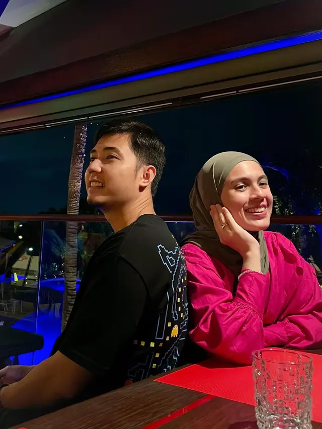 Izinkan Suami Menikah lagi, Ini 7 Momen Liburan Nycta Gina dan Rizky Kinos di Bali