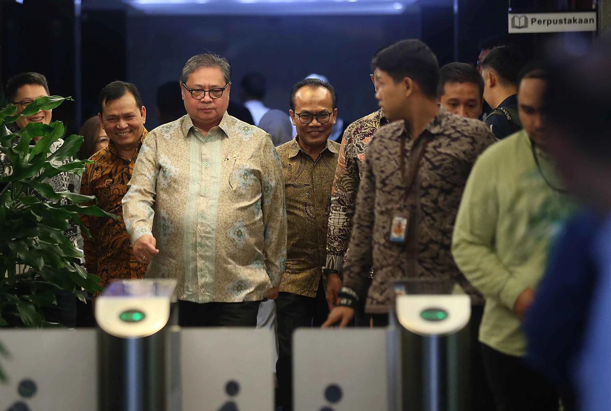 FOTO: Airlangga Hartarto Sambangi KPK Bahas Isu Tarif Dagang Indonesia AS