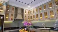 Potret Dapur Mewah Prilly Latuconsina, Miliki Desain Klasik Modern