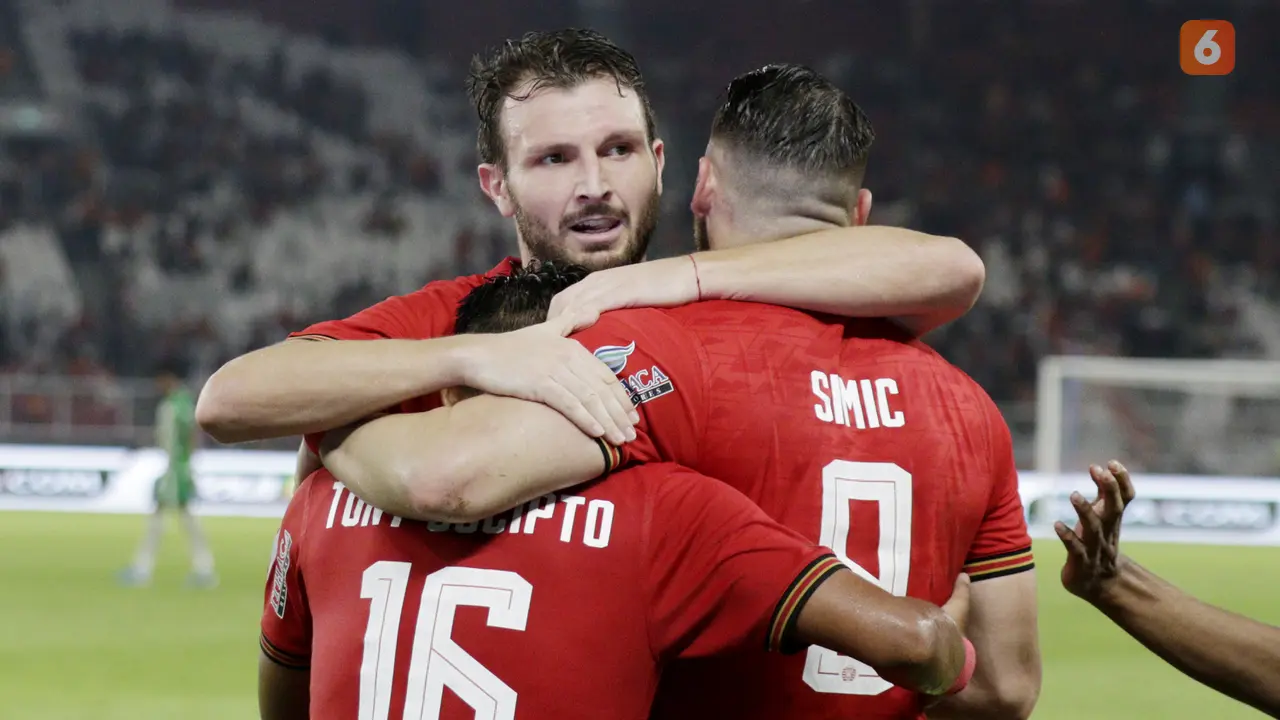 Bek Persija Jakarta, Marco Motta
