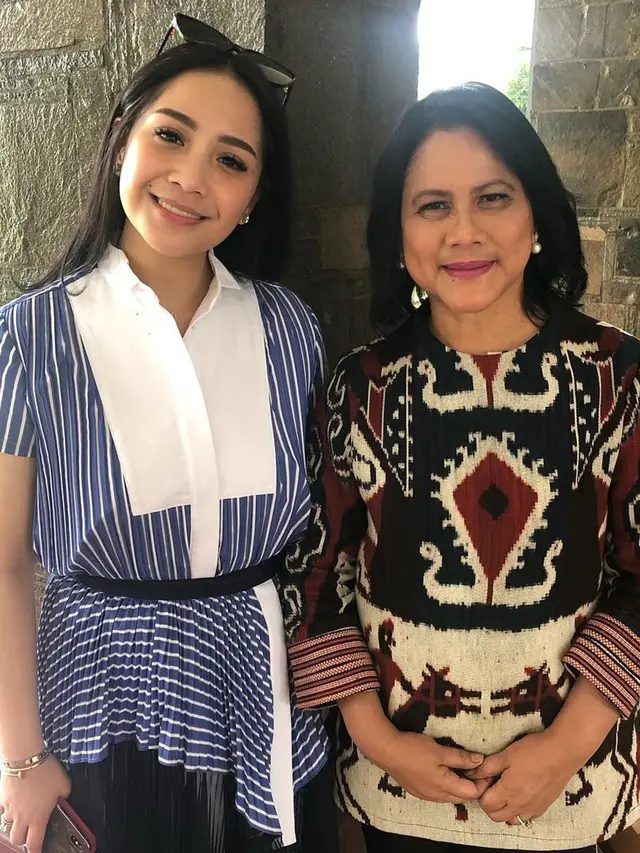 Nagita Slavina dan Ibu Negara, Iriana