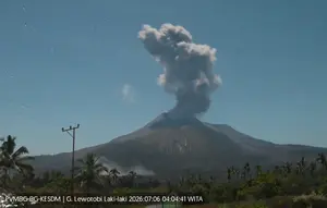 Gunung Lewotobi Laki-Laki Erupsi Lagi, Alami 2 Kali Gempa Letusan