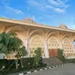 Niat Numpang Sholat di Musala, Pengemudi Malah Temukan Masjid Megah di SPBU. foto: Instagram @folkshitt