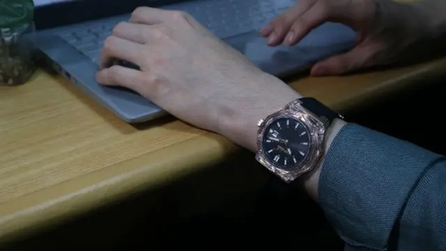 3 Model Jam Tangan yang Bikin Outfitmu Terlihat Makin Ikonik