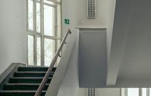 Desain Tangga Putar Minimalis, Solusi Hemat Ruang dan Estetis untuk Rumah Modern
