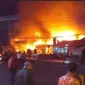 Kebakaran yang terjadi di Kelurahan Wenang Selatan, Kecamatan Weang, Kota Manado Sulut, pada Jumat (10/5/2024) malam.