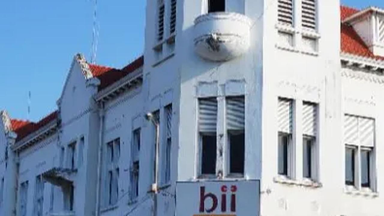 5.&nbsp;Kota Tua Surabaya