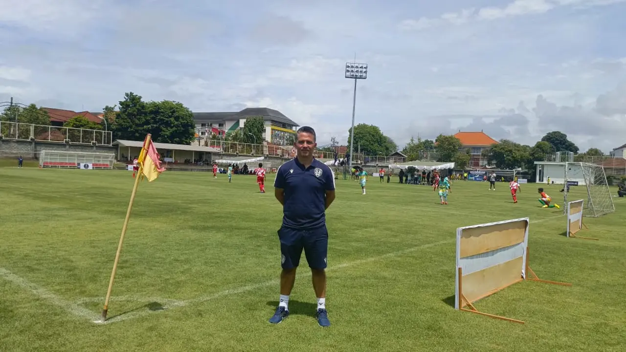 Daniel Pastor, Direktur Pelatihan Internasional
