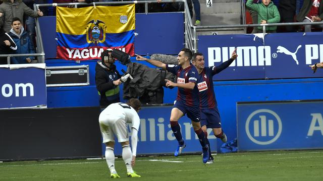 Selebrasi Pemain Eibar saat Mengalahkan Real Madrid