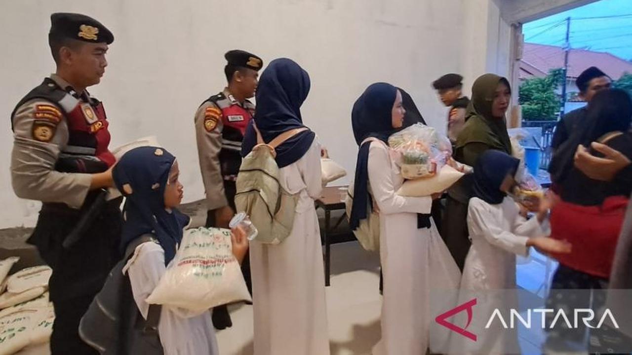 Polres Situbondo Salurkan Sembako untuk Ratusan Anak Yatim, Wujudkan Polri Humanis