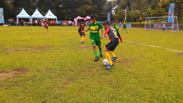 Kejuaraan Sepak Bola U-12