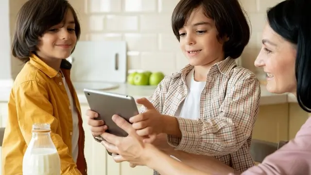 TikTok dan SEJIWA Foundation Gelar Edukasi di Sekolah (Foto/Sumber: Freepik)