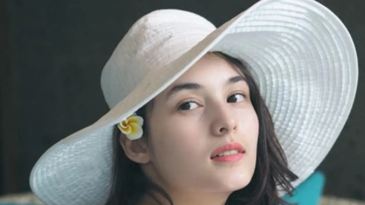 [Bintang] Chelsea Islan