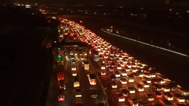 Gerbang Tol Cikarang Utama. ©Liputan6.com/Arya Manggala