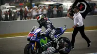 Jorge Lorenzo tamil terdepan di Latihan Bebas III GP Prancis (Reuters/Jon Naszca)