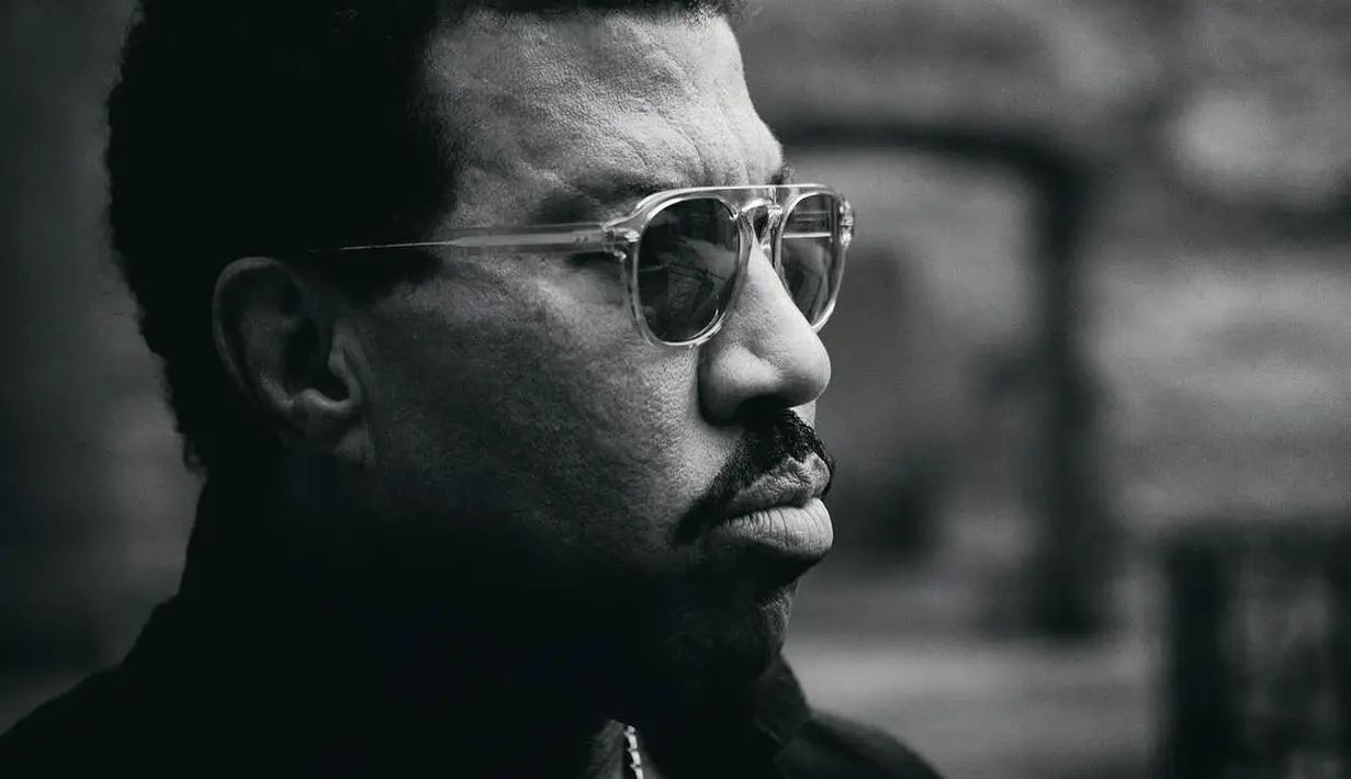 Dalam sebuah wawancara dengan The Daily Telegraph, Lionel Richie megatakan bahwa hubungan Sofia dan Scott tidak akan berakhir bahagia. (instagram/lionelrichie)