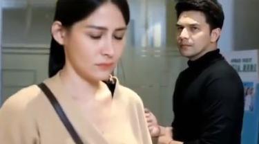 Aku Hanya Ingin Dicintai Kisah Kasih Ibu Sepanjang Masa Yang Diperankan Jonathan Frizzy News Entertainment Fimela Com