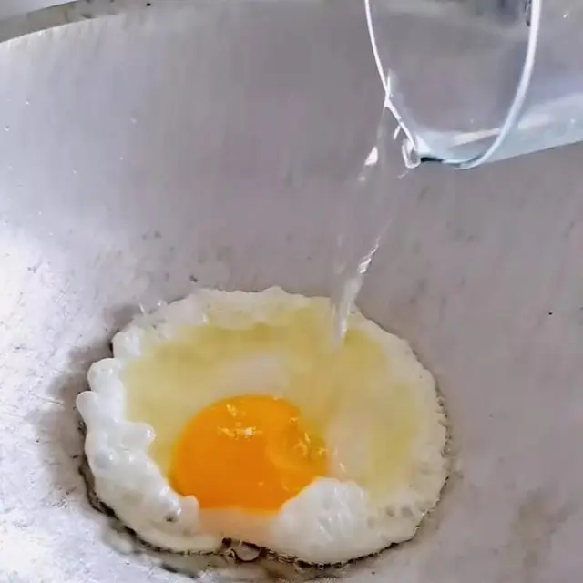 Tak Perlu Margarin, Begini Cara Buat Telur Ceplok Agar Lembut dan Tidak Gosong