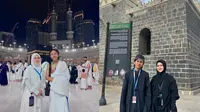 7 Momen Fajar Sadboy Umrah Bareng Manajer, Disebut Semakin Populer